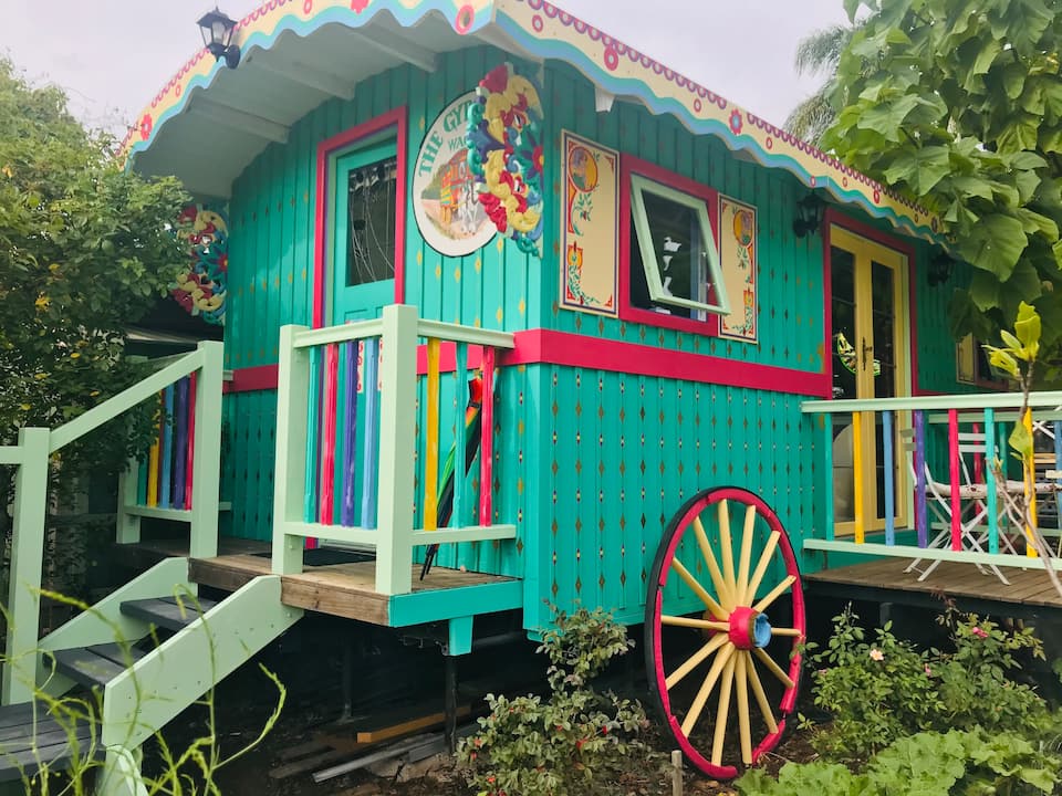 Romantic and Fun Life in a Tiny House