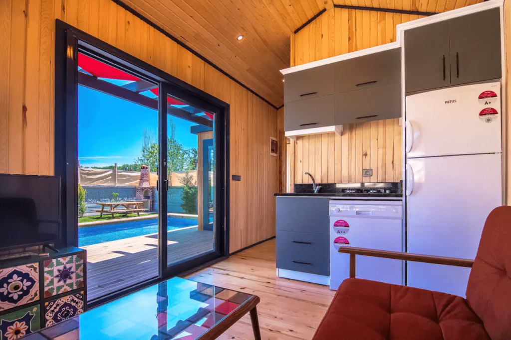 Tiny House With Pool Near The Sea Holiday - Life Tiny House